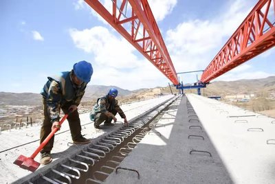 西寧啟動(dòng)“建功‘十四五’ 奮進(jìn)新征程”主題勞動(dòng)技能競賽 激發(fā)建設(shè)工程新動(dòng)能